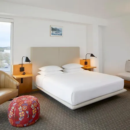 萨拉索塔现代酒店（The Sarasota Modern，A Tribute Portfolio Hotel）外部照片
