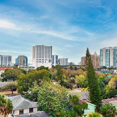 萨拉索塔现代酒店（The Sarasota Modern，A Tribute Portfolio Hotel）外部照片