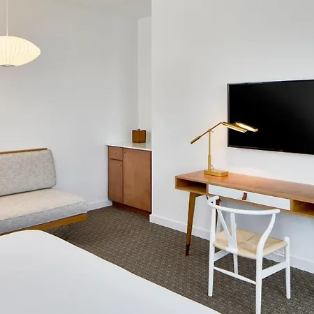 萨拉索塔现代酒店（The Sarasota Modern，A Tribute Portfolio Hotel）外部照片