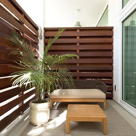 萨拉索塔现代酒店（The Sarasota Modern，A Tribute Portfolio Hotel）外部照片